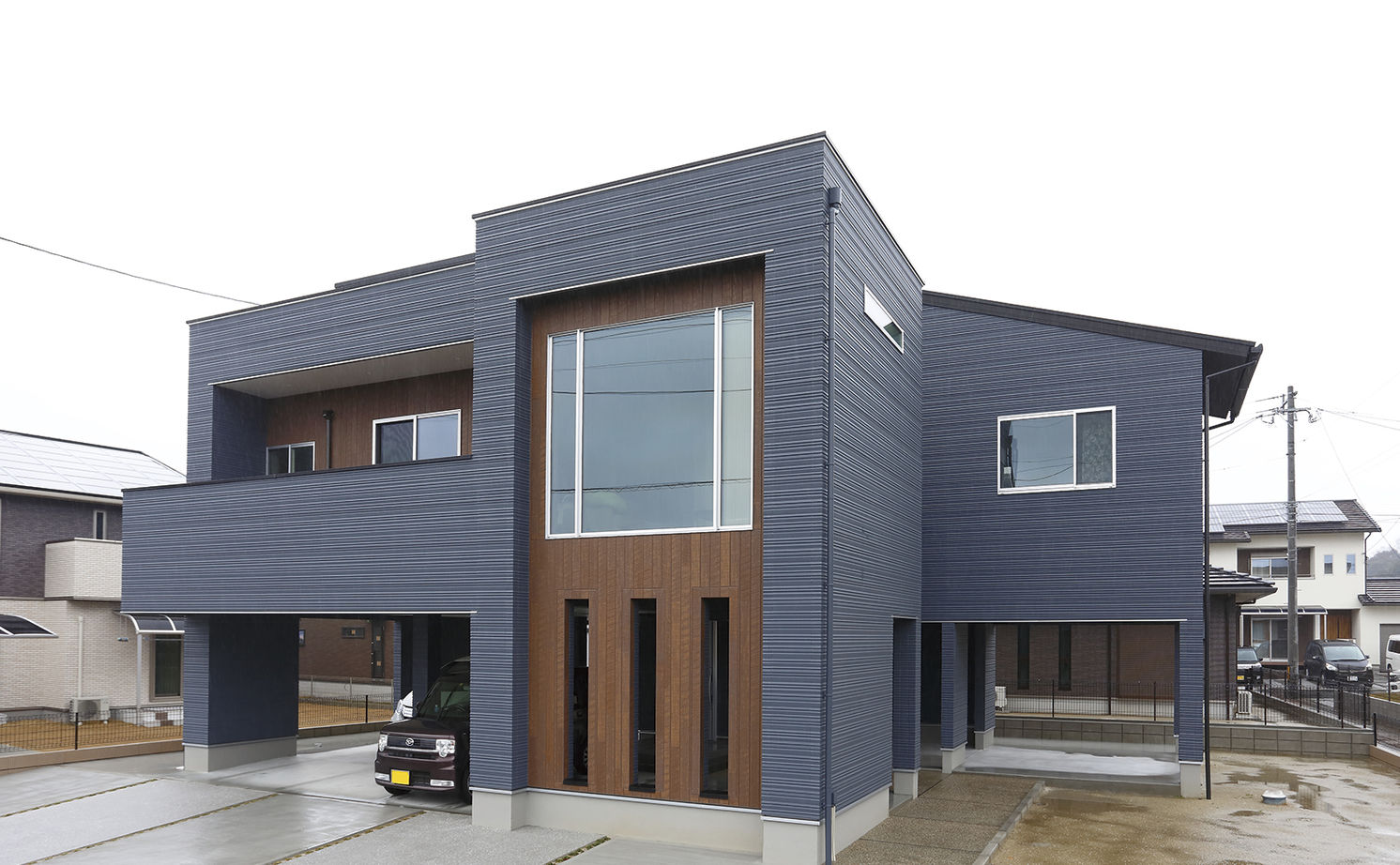 アーティックスホーム BY なかやしき 【2600万円/58坪/間取図有】1階広々ビルトインガレージ、2階で平屋生活の住まいの建築実例画像3