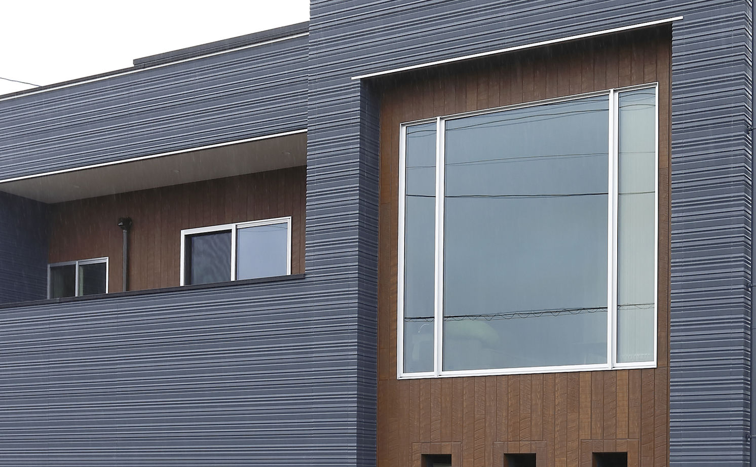 アーティックスホーム BY なかやしき 【2600万円/58坪/間取図有】1階広々ビルトインガレージ、2階で平屋生活の住まいの建築実例画像4