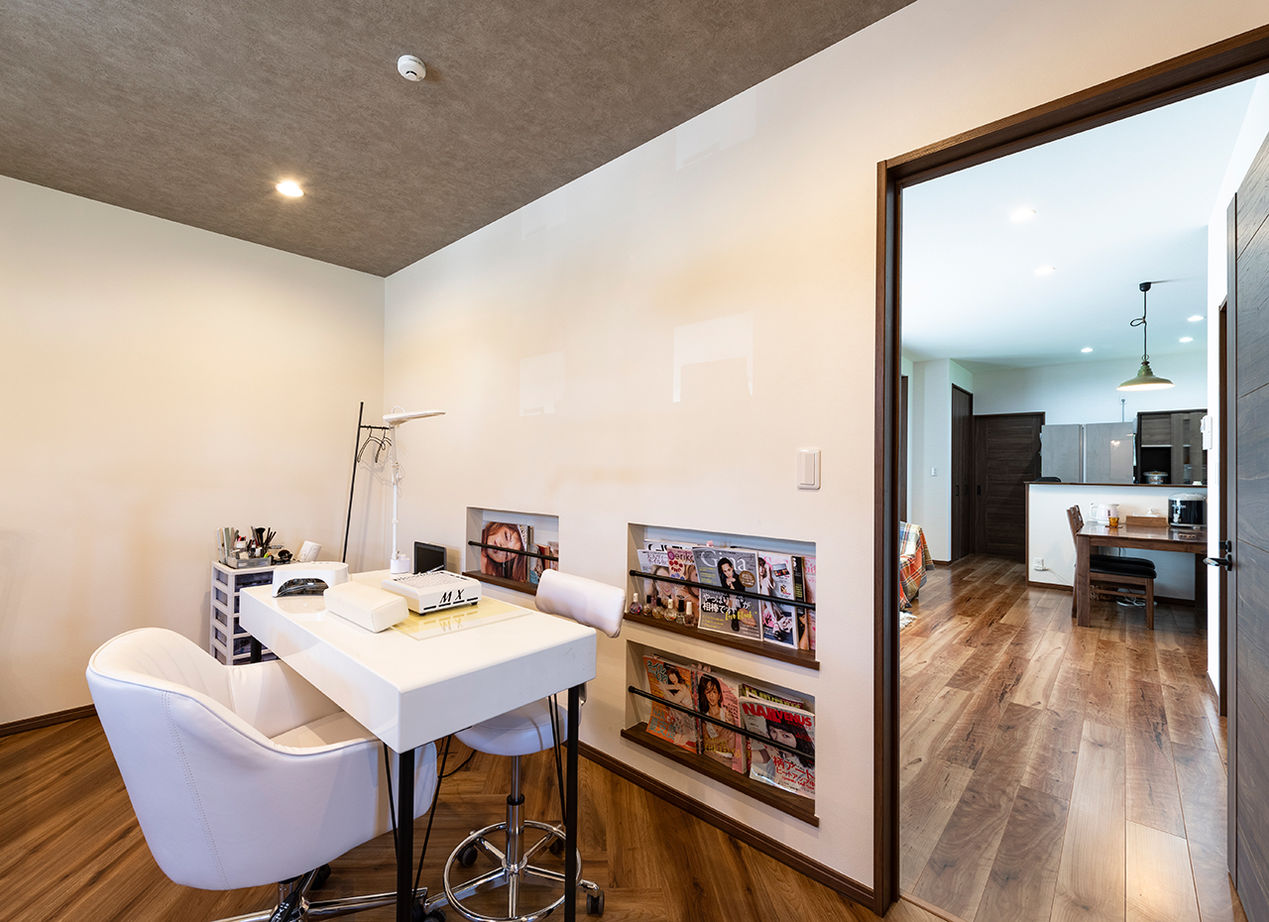 アーティックスホーム BY なかやしき 【2600万円/34坪/間取図有】ネイルサロンと子育てを両立できる平屋の建築実例画像2