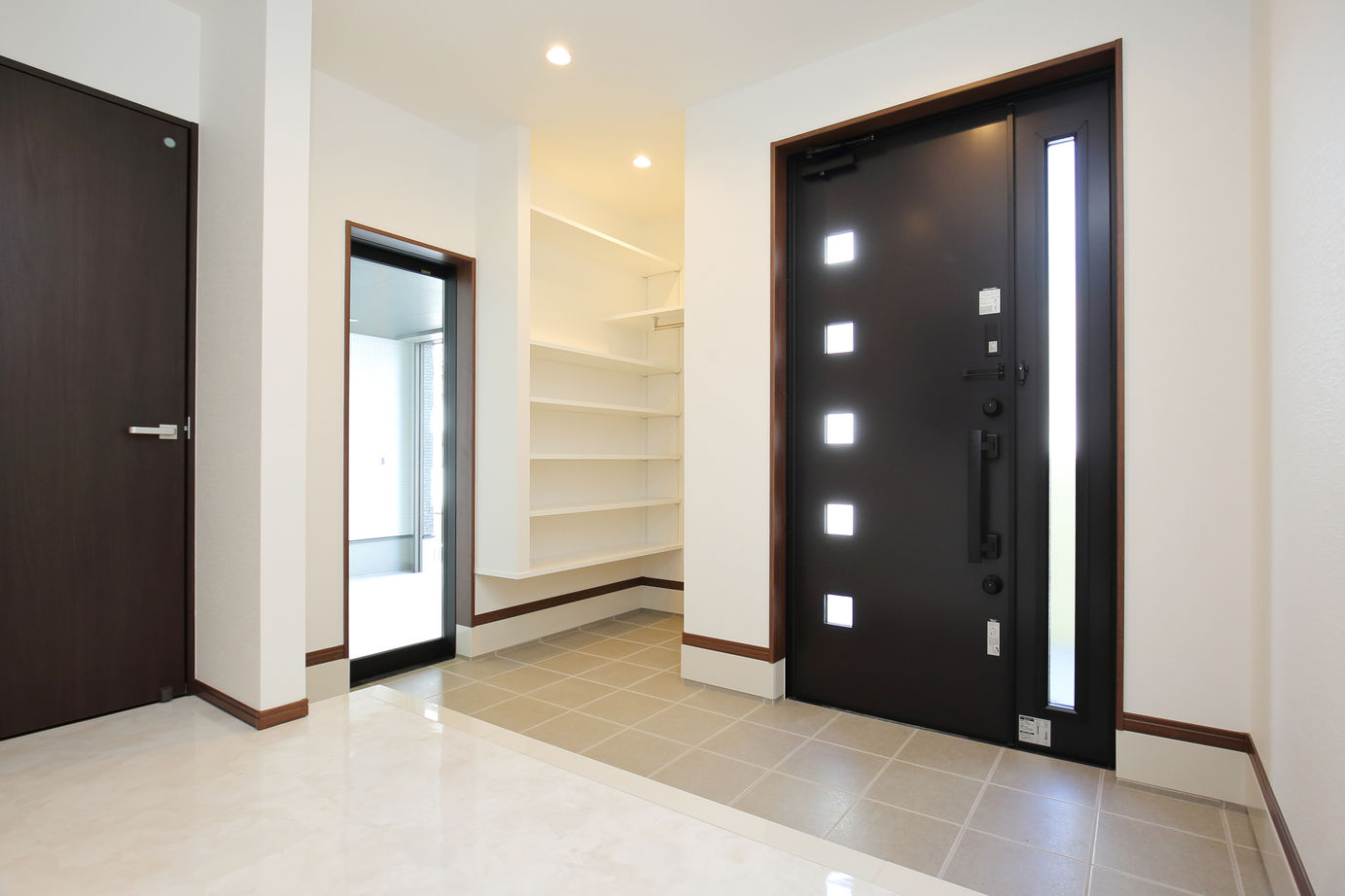 アーティックスホーム BY なかやしき 【3000万～3099万/47.5坪/北九州市】ビルトインガレージのあるかっこいい暮らしの家の建築実例画像2