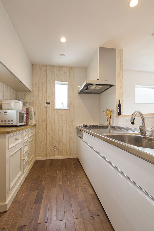 『湘南で家を建てるなら。』 サンキホーム 【湘南/藤沢市/1000万円台/27坪/自然素材】湘南ブルーとウッドデッキが美しい、サーファーズハウスに感動！の建築実例画像4