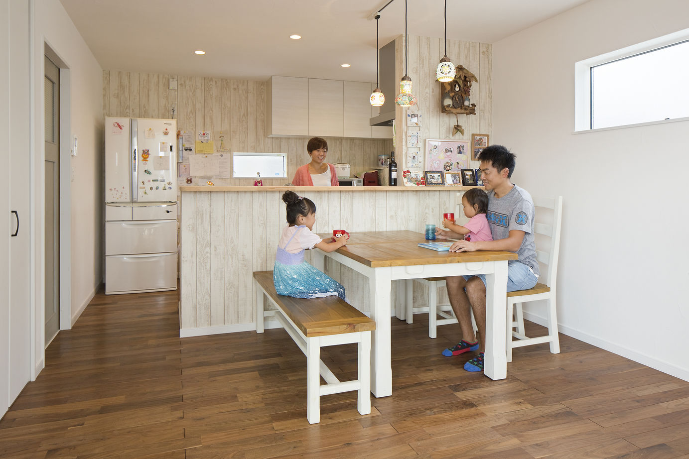 『湘南で家を建てるなら。』 サンキホーム 【湘南/藤沢市/1000万円台/27坪/自然素材】湘南ブルーとウッドデッキが美しい、サーファーズハウスに感動！の建築実例画像5