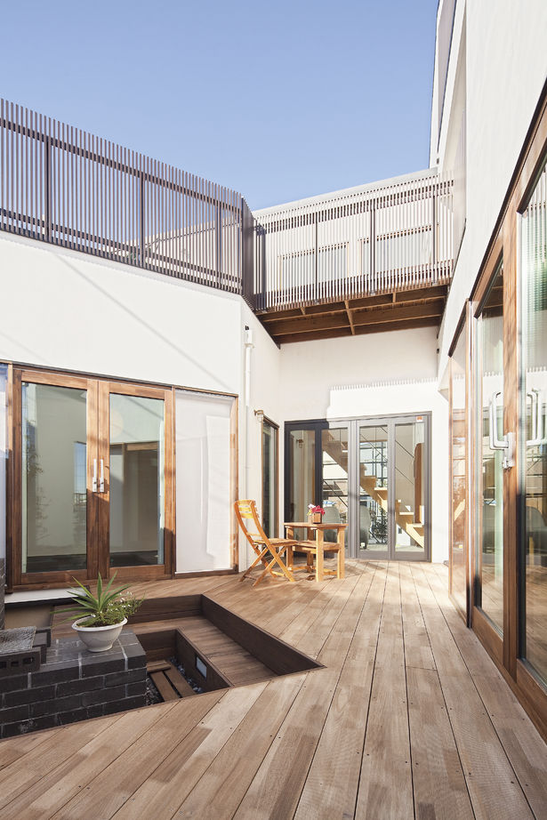 『湘南で家を建てるなら。』 サンキホーム 【湘南/藤沢市/4000万円台以上/61.4坪】光沢や水平ラインが美しい。鎌倉漆喰(R)に包まれる湘南の暮らし。の建築実例画像6