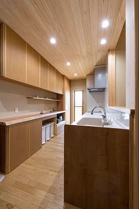 杉内建設 【本体価格2402万円/約41坪/平屋】梁丸太の現し×化粧垂木×真壁造り。和風建築ならではの設えのある平屋の建築実例画像7