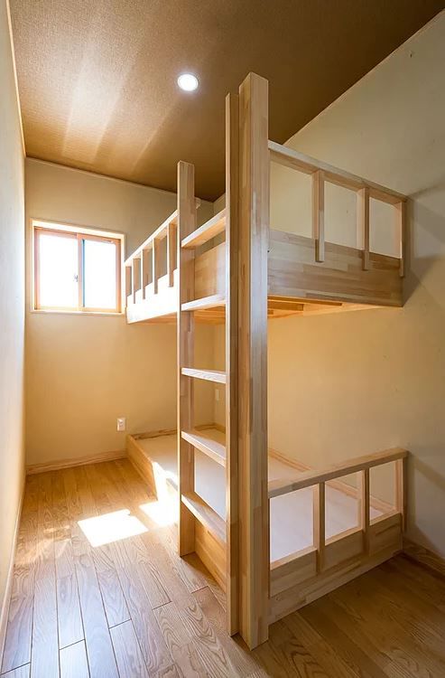 杉内建設 【本体価格2402万円/約41坪/平屋】梁丸太の現し×化粧垂木×真壁造り。和風建築ならではの設えのある平屋の建築実例画像9