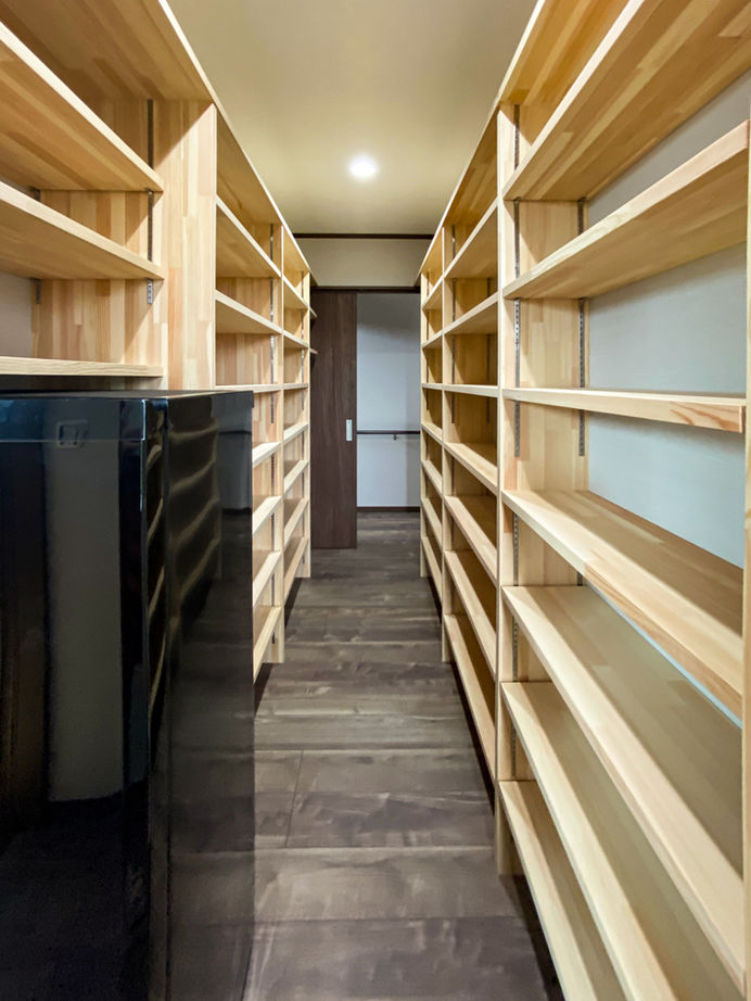 杉内建設 【本体価格2423万円/40.3坪/平屋】蓄電池付き！全館空調の平屋。ドッグラン付きのお庭にワンちゃんも大満足の建築実例画像8