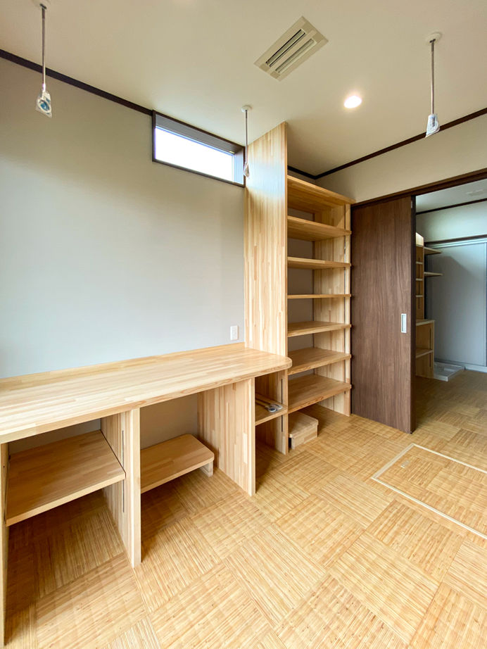 杉内建設 【本体価格2423万円/40.3坪/平屋】蓄電池付き！全館空調の平屋。ドッグラン付きのお庭にワンちゃんも大満足の建築実例画像9