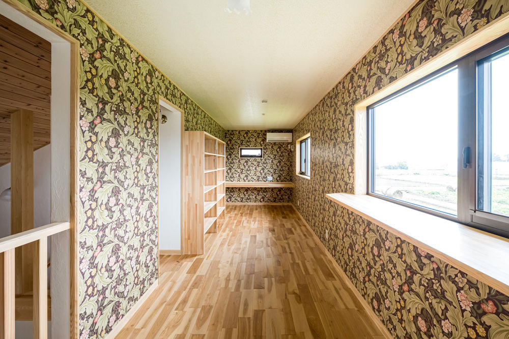 杉内建設 【本体価格2400万円/38坪/二階建て】焼杉の外壁にレンガ造りの炉壁。和洋の伝統が融合した家の建築実例画像10