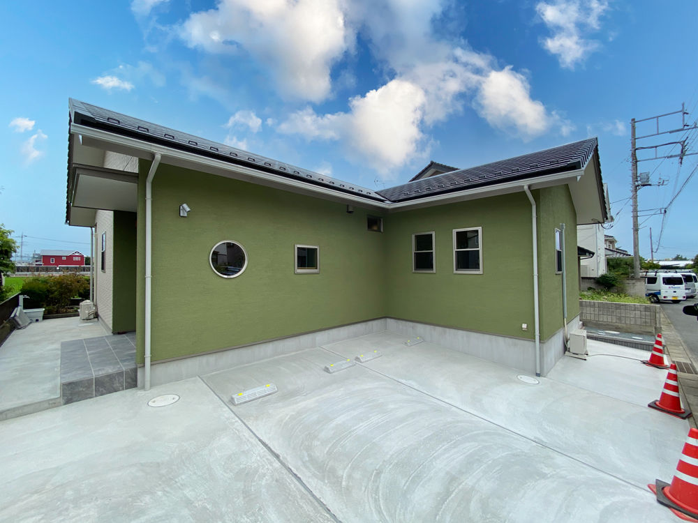 杉内建設 【本体価格1944万円/28.4坪/平屋】全室床暖房、家事室完備！家事ラク動線で楽メンテのちいさな平屋の建築実例画像2