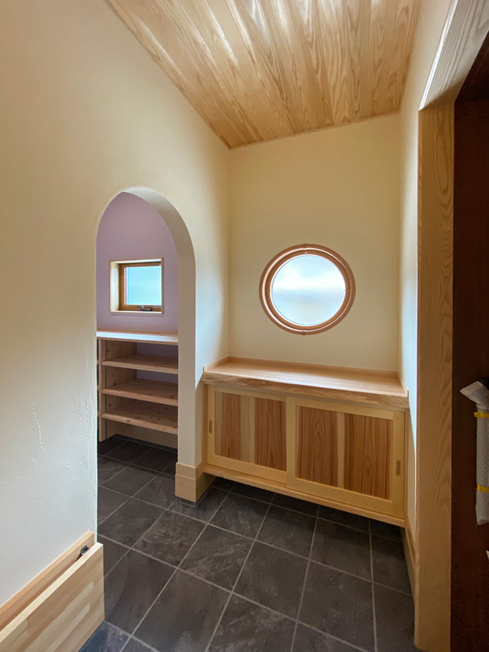 杉内建設 【本体価格1944万円/28.4坪/平屋】全室床暖房、家事室完備！家事ラク動線で楽メンテのちいさな平屋の建築実例画像5