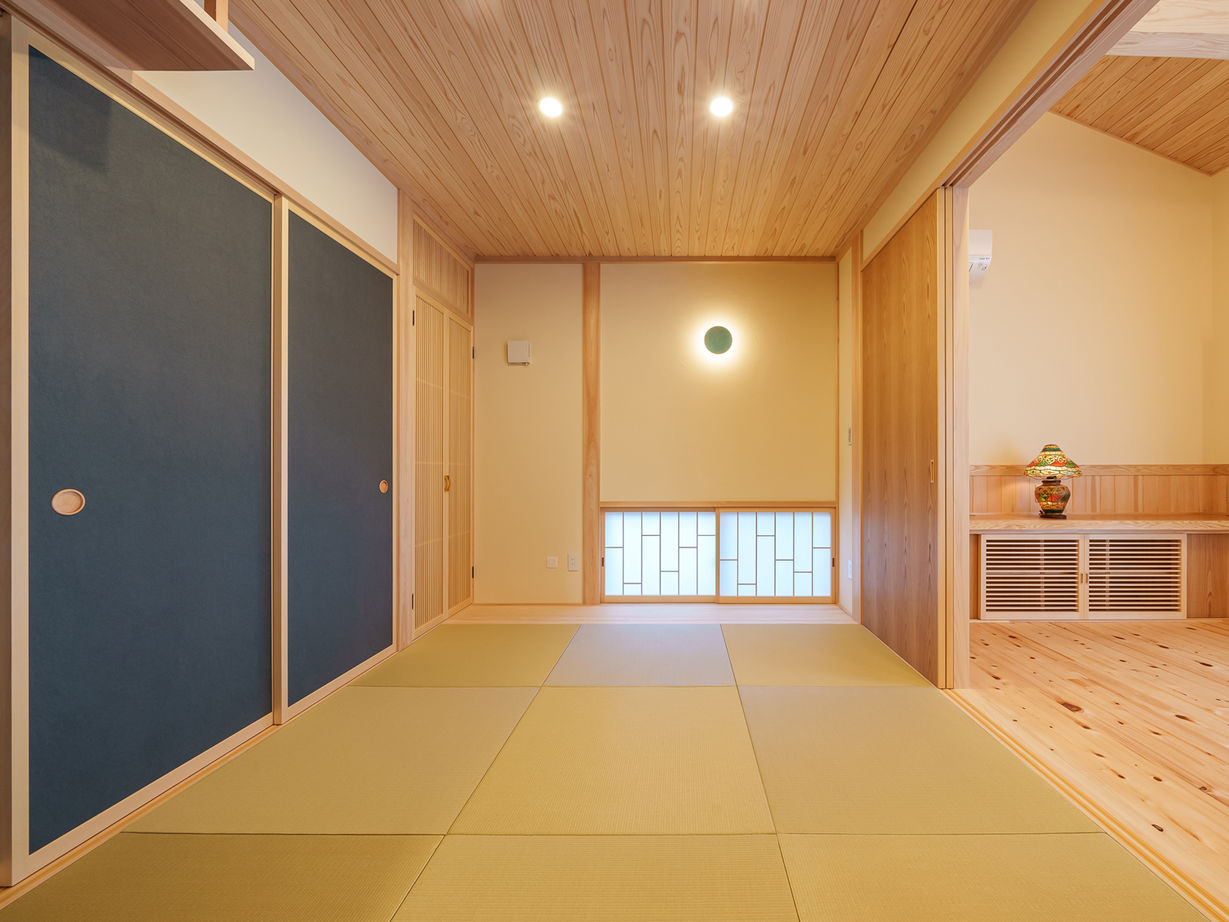 杉内建設 【本体価格2181万円/32坪/平屋】あみだ意匠障子が個性的な木曽檜が香る平屋の建築実例画像6