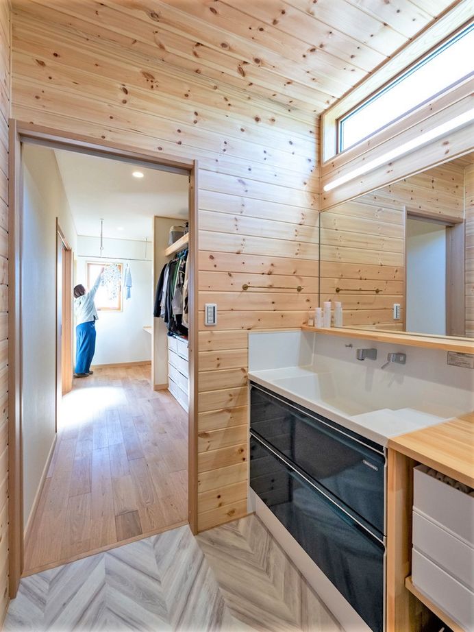 杉内建設 【本体価格2353万円/30坪/平屋】地球にもお財布にも優しい高断熱・省エネ自然素材の平屋の建築実例画像8