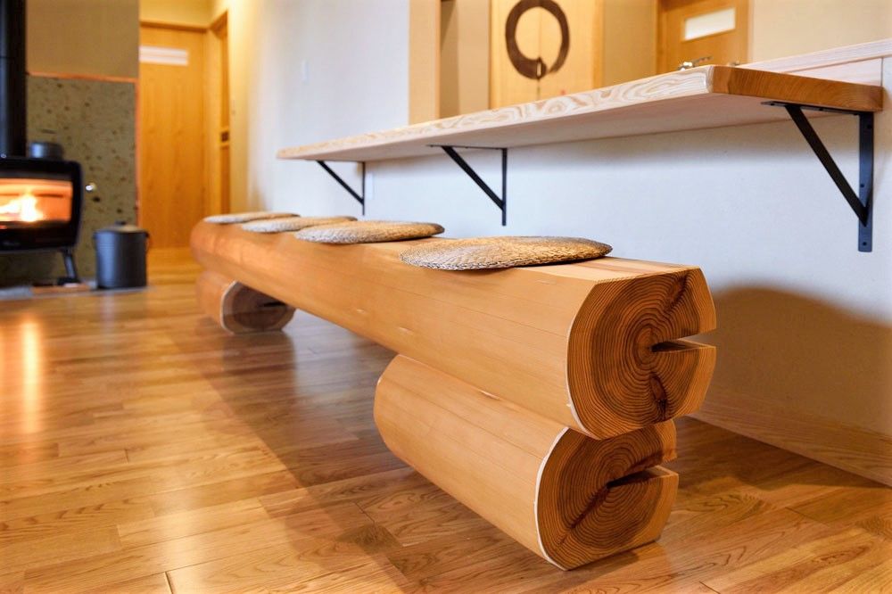 杉内建設  【本体価格2325万円/35坪/平屋】造作カウンターキッチンで家族と晩酌を楽しむ薪ストーブのある純和風住宅の建築実例画像5