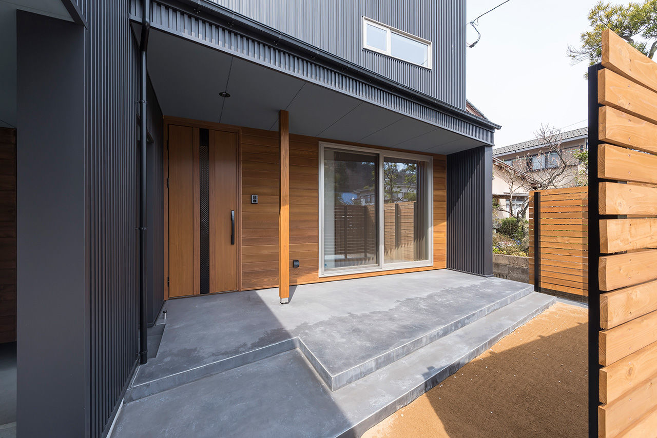 Nstyle+oneナカヒロハウジング 【2100～2199万円×ビルトインガレージ×鉄骨階段】和室とリビングがつながる開放的な住まいの建築実例画像2