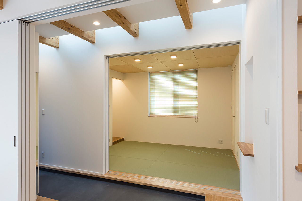 Nstyle+oneナカヒロハウジング 【2100～2199万円×ビルトインガレージ×鉄骨階段】和室とリビングがつながる開放的な住まいの建築実例画像7