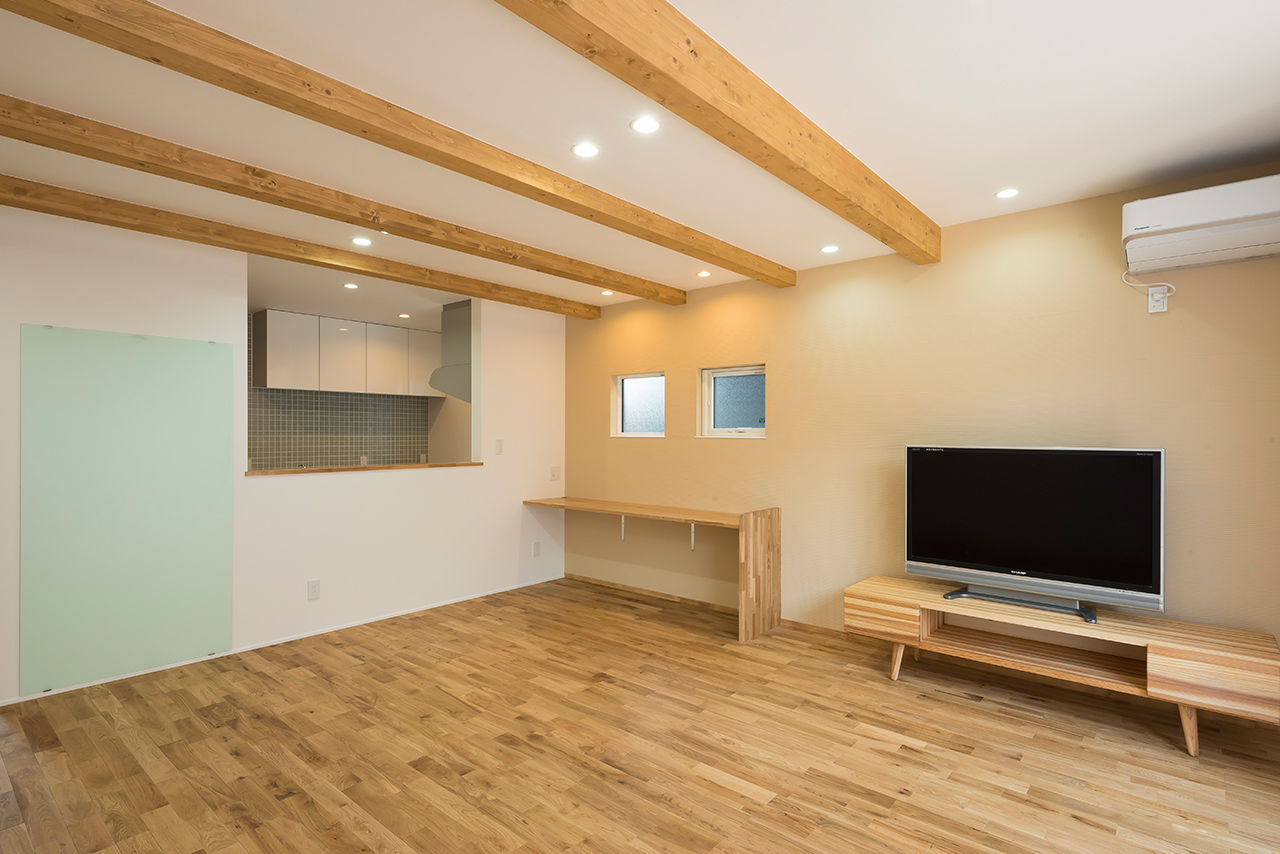 Nstyle+oneナカヒロハウジング 【1900～1999万円×4LDK×吹抜け階段】省スペースでも広々と明るいLDKで暮らすL字型のスタイリッシュな家の建築実例画像7