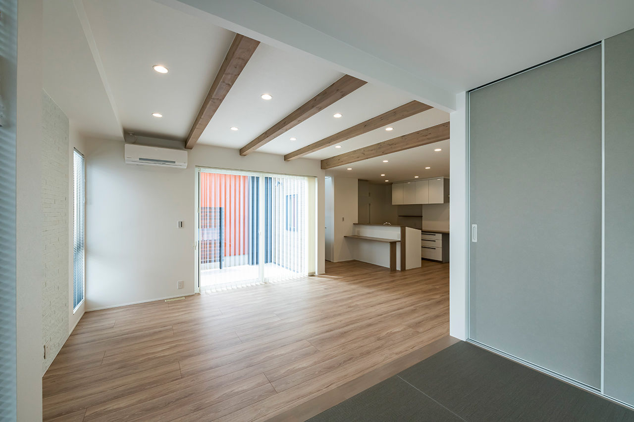 Nstyle+oneナカヒロハウジング 【1900～1999万円×3LDK×小上がり×サニタリースペース】テラスと一体化した明るいリビングのある住まいの建築実例画像5