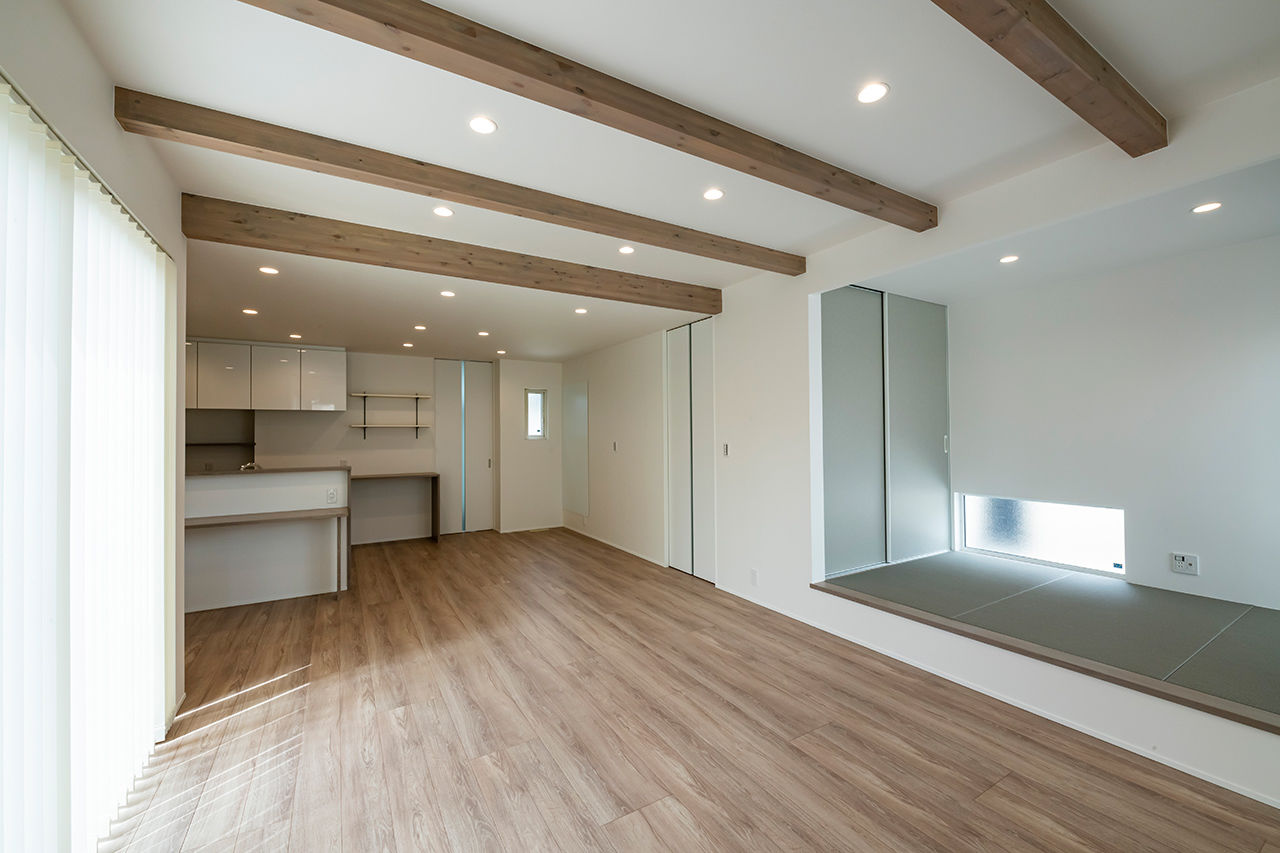 Nstyle+oneナカヒロハウジング 【1900～1999万円×3LDK×小上がり×サニタリースペース】テラスと一体化した明るいリビングのある住まいの建築実例画像7