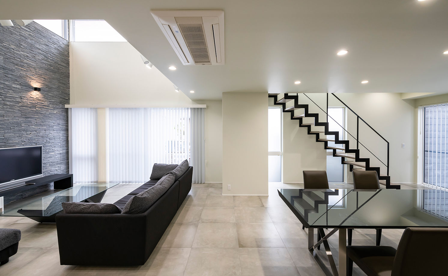 Nstyle+oneナカヒロハウジング 【間取図あり・ハイグレード・6LDK】建築家のセカンドオピニオンを取り入れ、後悔しない家づくりをの建築実例画像3