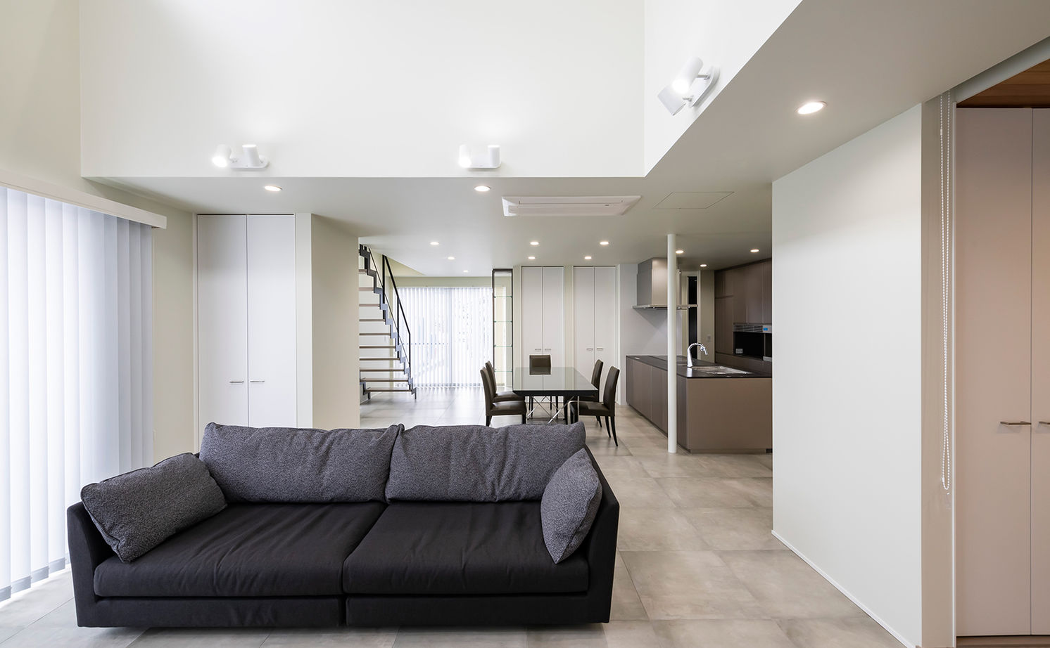 Nstyle+oneナカヒロハウジング 【間取図あり・ハイグレード・6LDK】建築家のセカンドオピニオンを取り入れ、後悔しない家づくりをの建築実例画像8