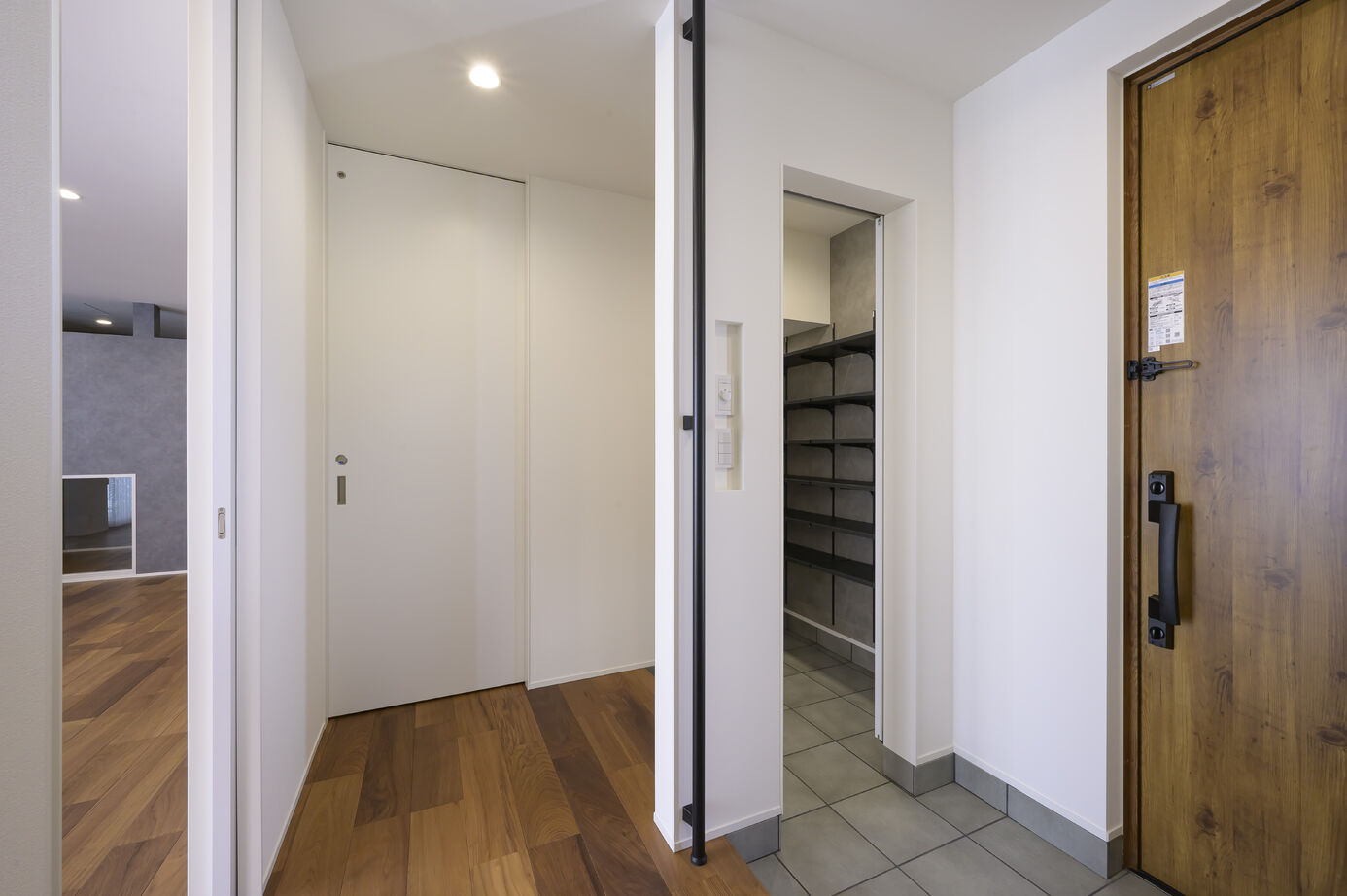 Nstyle+oneナカヒロハウジング マネーストレスフリーの家(R)×犬も猫も家の建築実例画像4