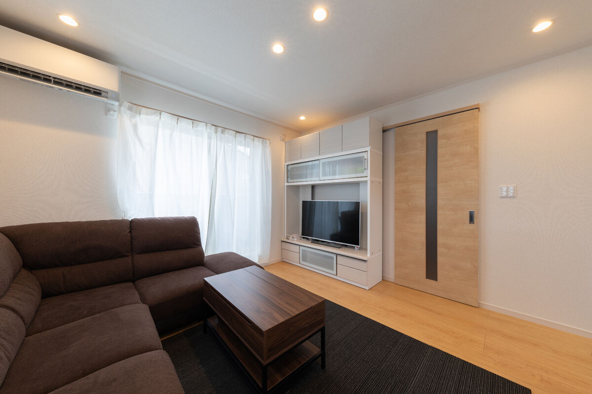 ヒノキブン 【三重県四日市市/50坪以上/3階建て/2階LDK】家事ラクに配慮！家族みんなが快適に過ごせる二世帯住宅の建築実例画像2