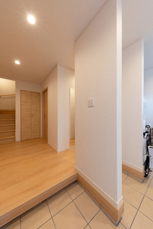 ヒノキブン 【三重県四日市市/50坪以上/3階建て/2階LDK】家事ラクに配慮！家族みんなが快適に過ごせる二世帯住宅の建築実例画像6