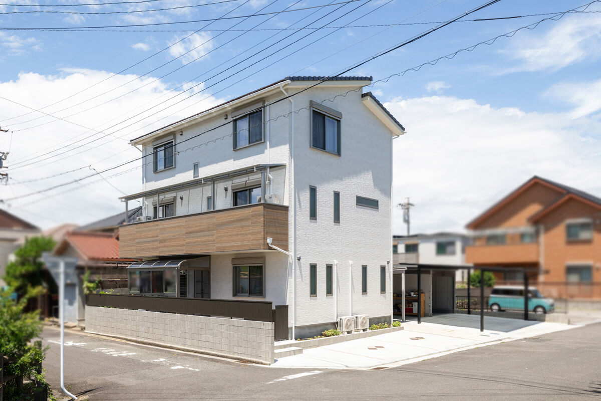 ヒノキブン 【三重県四日市市/50坪以上/3階建て/2階LDK】家事ラクに配慮！家族みんなが快適に過ごせる二世帯住宅の建築実例画像9