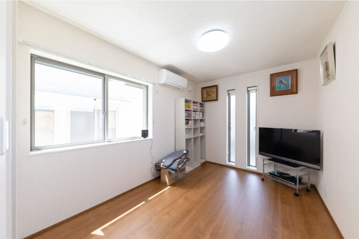 ヒノキブン 【愛知県名古屋市/20坪台/簡易防音/ロフト】都市型離れ。多趣味な用途にこたえる設計の建築実例画像2