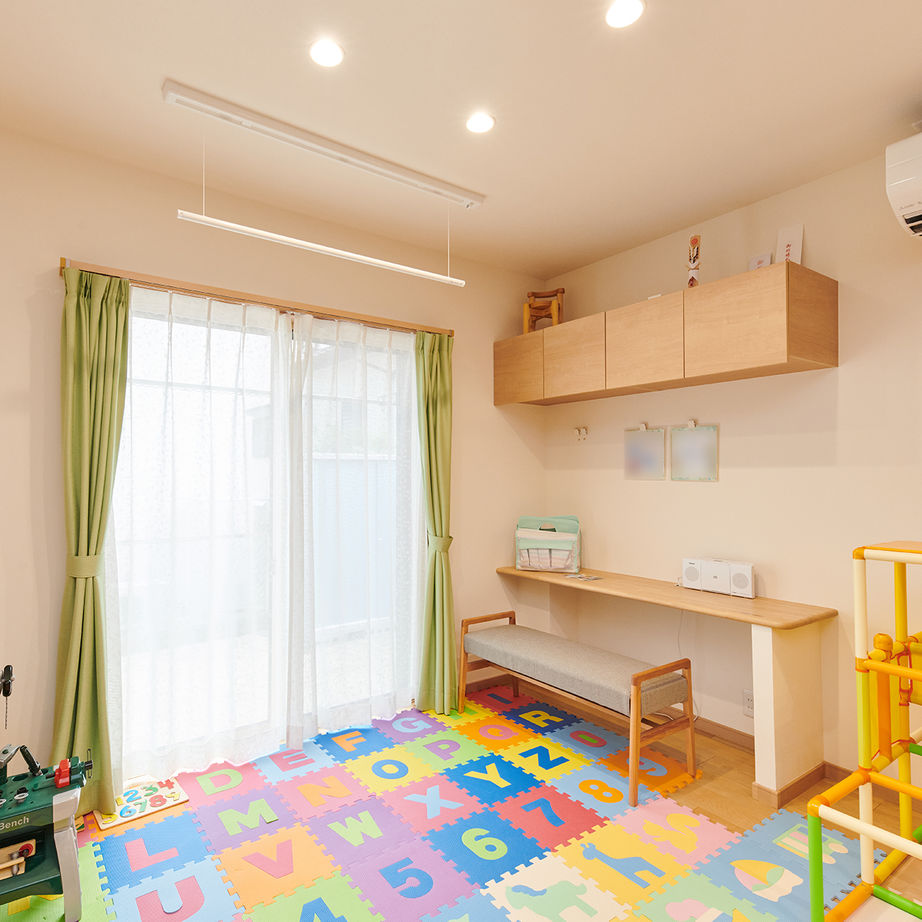 シアーズホーム 【合志/3LDK＋小屋裏収納/2000万円台】1階で生活を完結できる動線とファミリーコンテナで家事子育ても快適の建築実例画像6