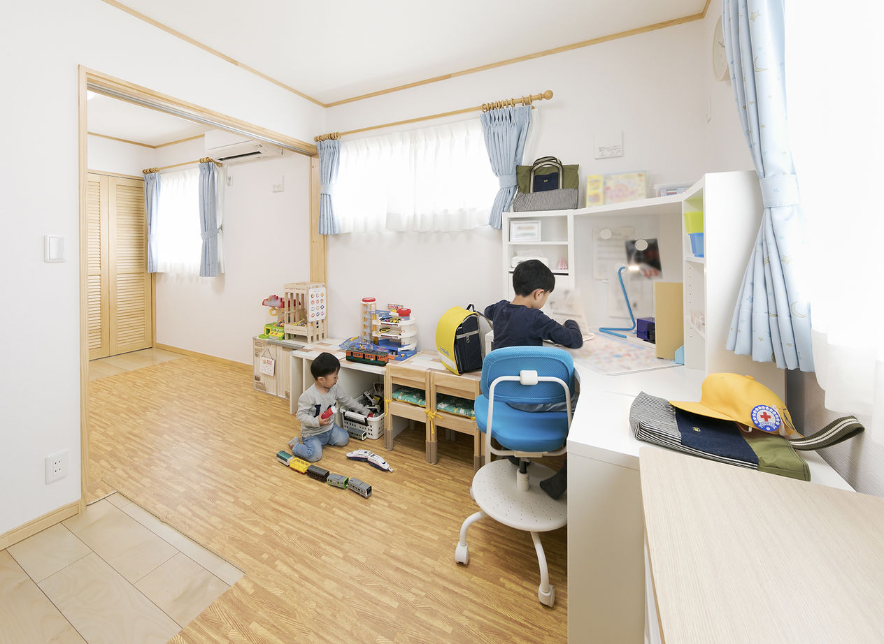 「完全フル装備の家」富士住建 【子育て/収納充実/パントリー/間取り図有】住む人の立場になった提案に大満足の建築実例画像9