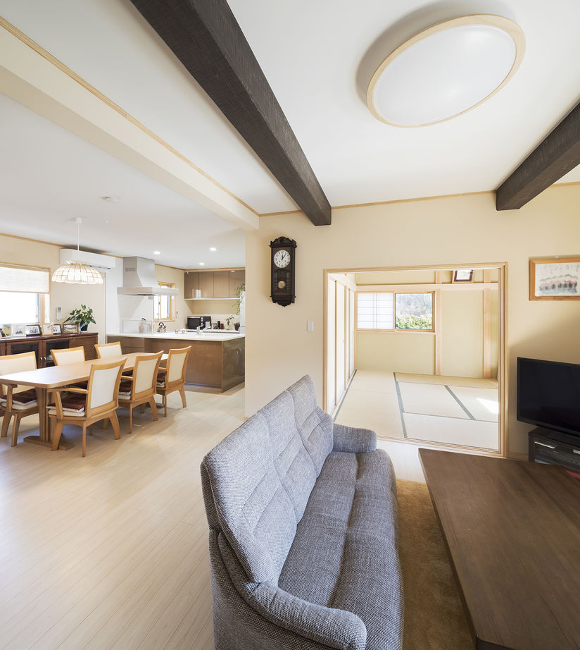 「完全フル装備の家」富士住建 【平屋/二世帯住宅/5LDK/純和風】檜が香る美しい純和風建築のフル装備住宅の建築実例画像4