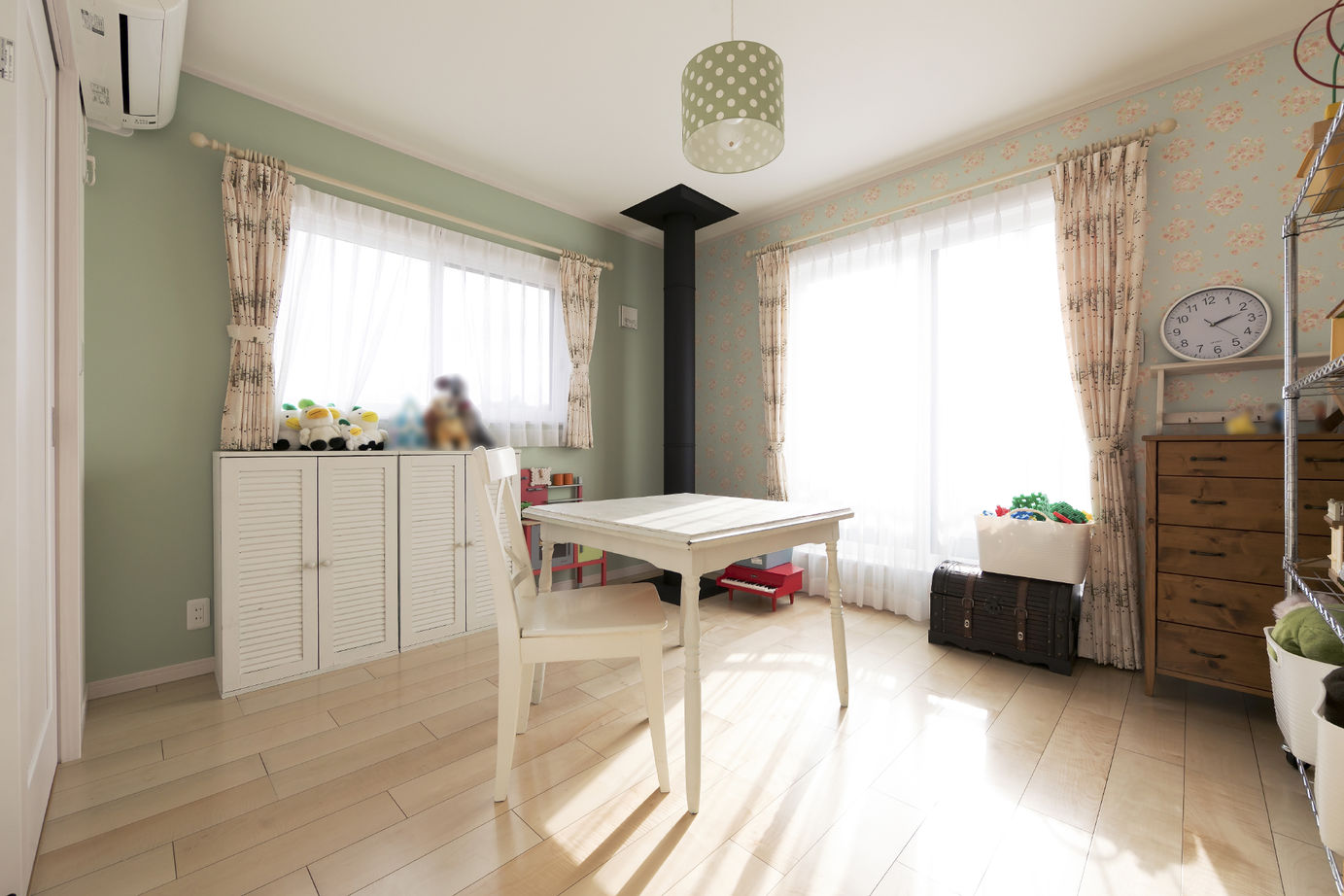 「完全フル装備の家」富士住建 【ペット/ウッドデッキ/2000万円台】犬も猫も家族全員が快適に過ごす広々吹抜けリビングの完全フル装備住宅の建築実例画像8