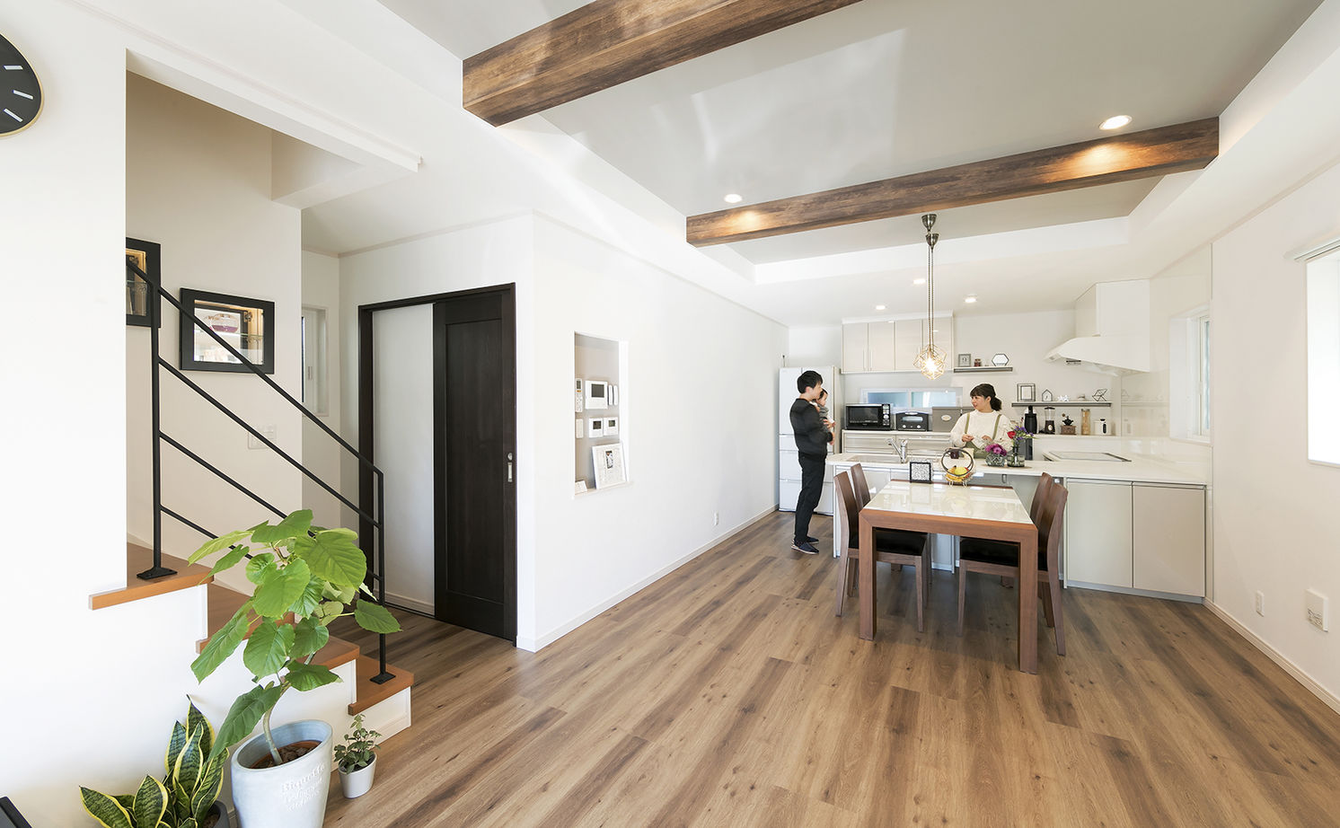 「完全フル装備の家」富士住建 【間取り図有】「注文住宅は敷居が高い」そんなイメージを変えてくれたフル装備住宅の建築実例画像4