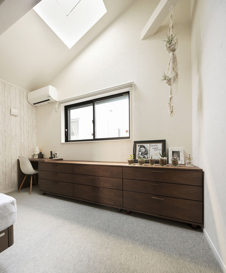 「完全フル装備の家」富士住建 【1000万円台/収納充実/間取り図】シンプルモダンの内装とシックな外観のコントラストが美しいフル装備住宅の建築実例画像8