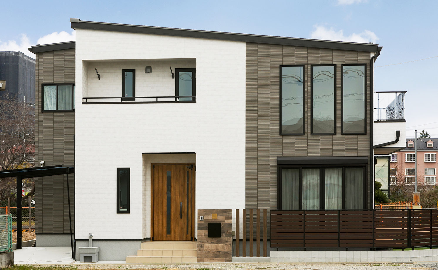 「完全フル装備の家」富士住建 【子育て/家事ラク動線/収納充実/間取り図有】子育てしやすくデザイン性も高いフル装備住宅の建築実例画像2