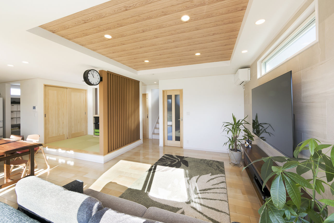 「完全フル装備の家」富士住建 【家事ラク動線/子育てしやすい/間取り図有】子ども達をいつでも見守れるフル装備住宅の建築実例画像3