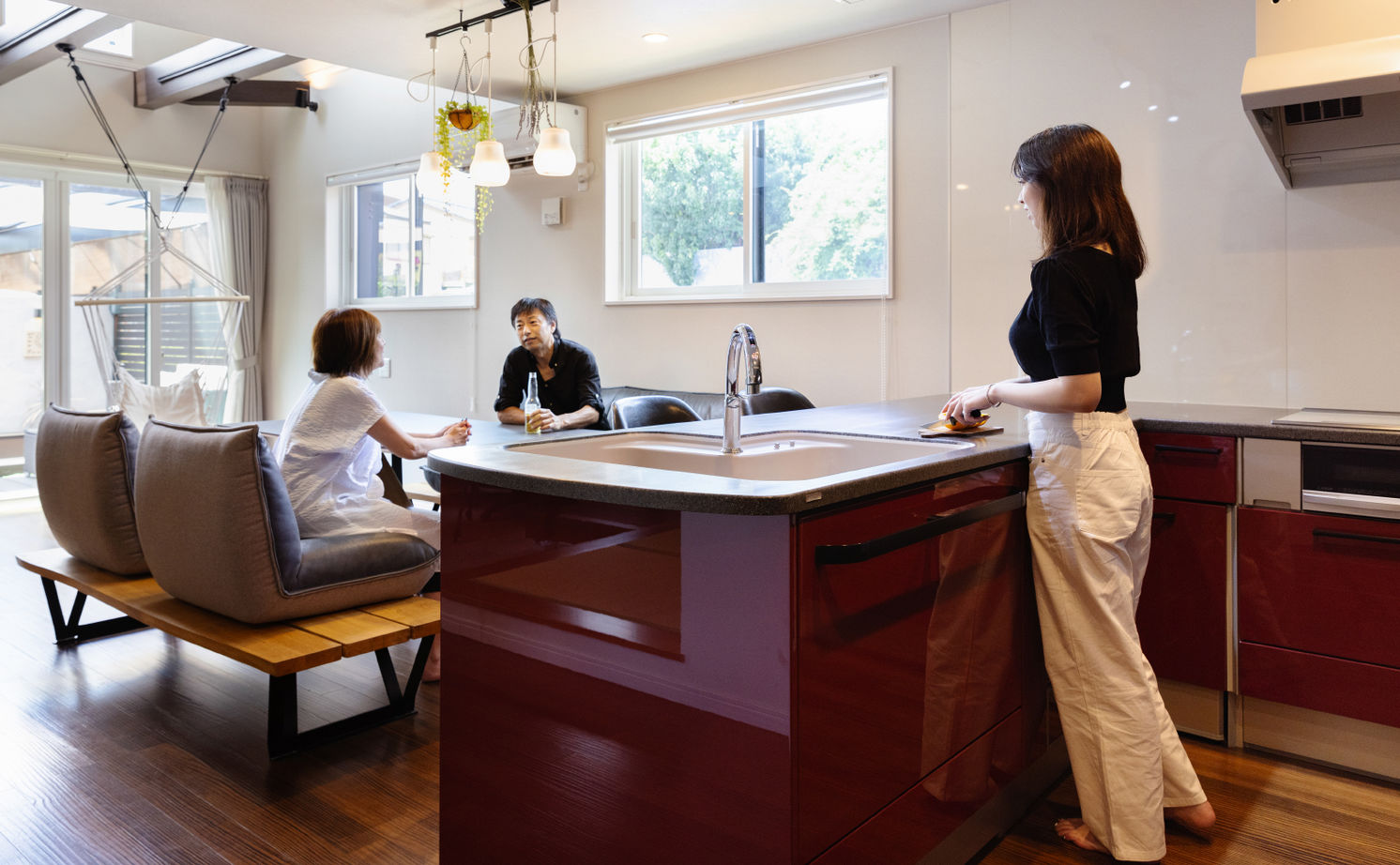 「完全フル装備の家」富士住建 【フル装備住宅/2000万円台/間取り図】ゆったり寛ぎ空間で羽を伸ばす暮らし。吹抜けの開放的なリビングの家の建築実例画像5