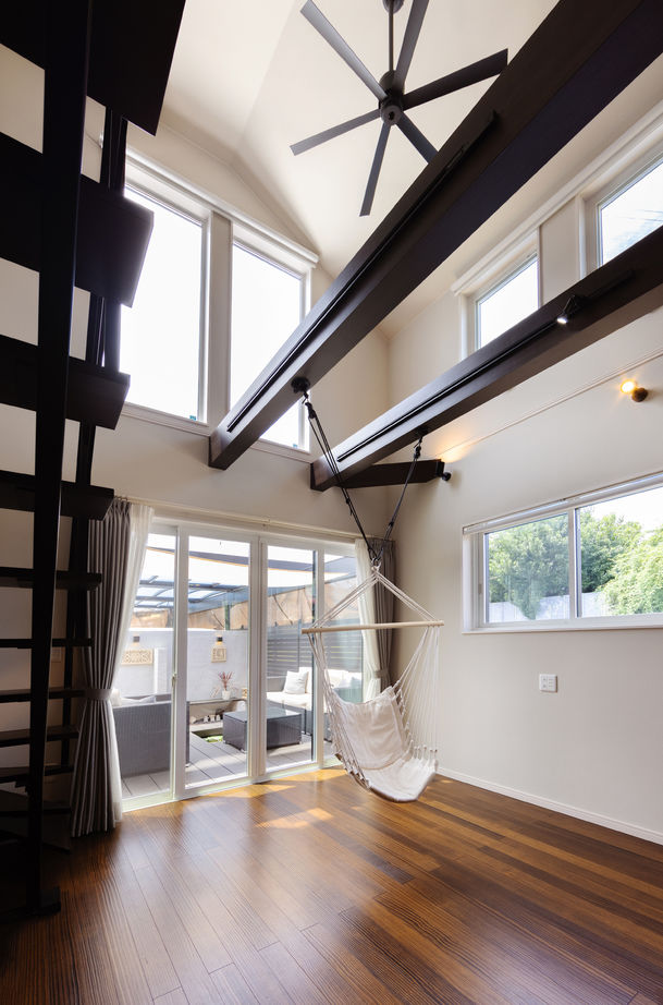 「完全フル装備の家」富士住建 【フル装備住宅/2000万円台/間取り図】ゆったり寛ぎ空間で羽を伸ばす暮らし。吹抜けの開放的なリビングの家の建築実例画像7