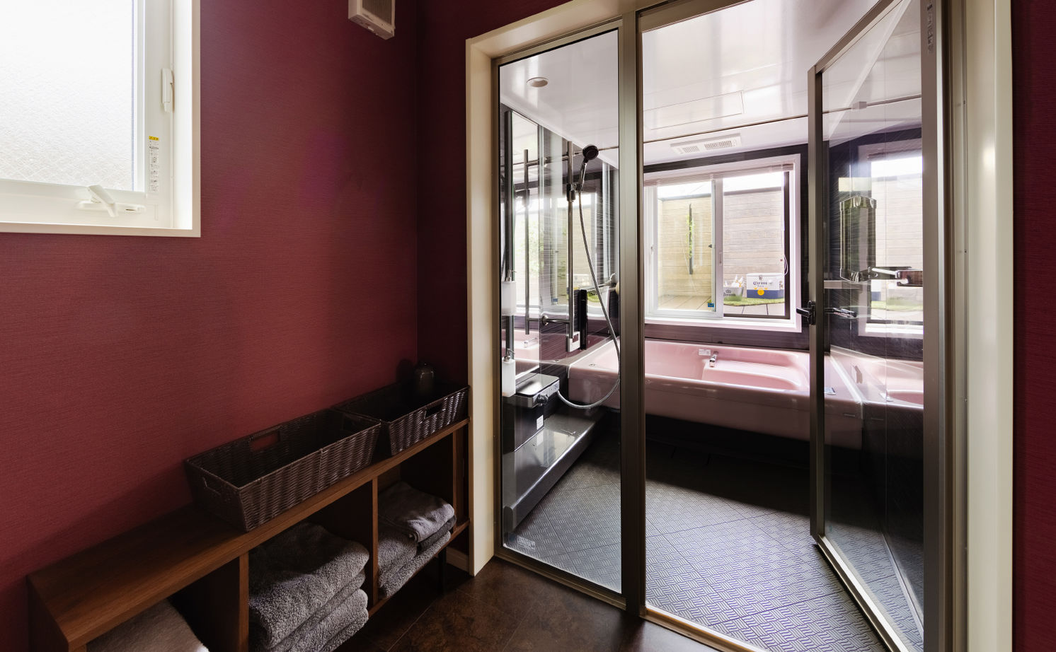 「完全フル装備の家」富士住建 【フル装備住宅/2000万円台/間取り図】ゆったり寛ぎ空間で羽を伸ばす暮らし。吹抜けの開放的なリビングの家の建築実例画像11