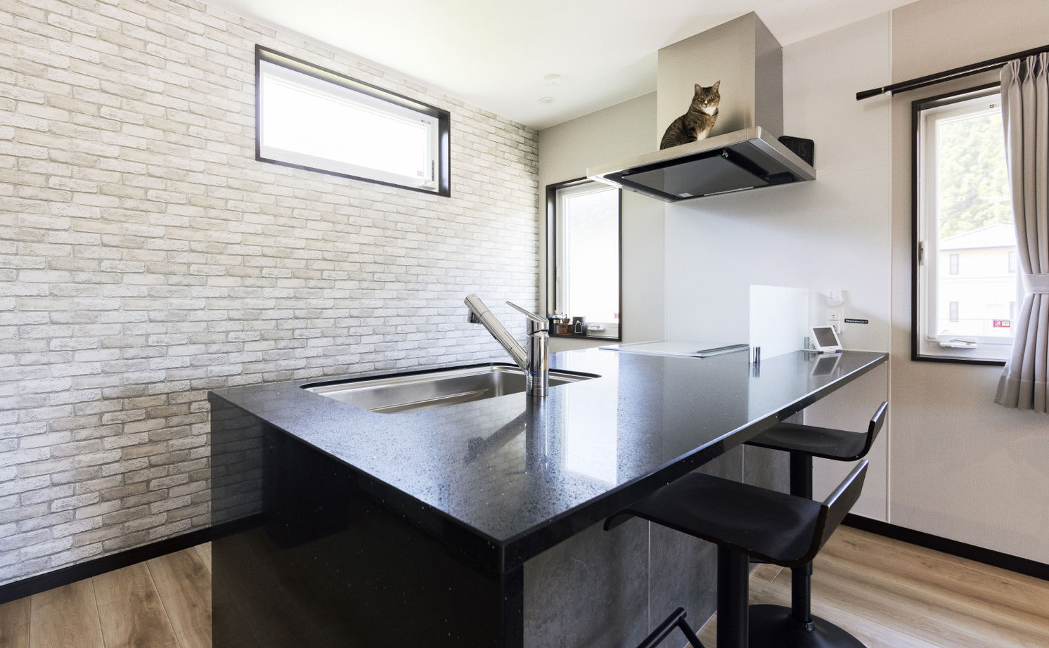 「完全フル装備の家」富士住建 【平屋/収納充実/間取り図有/1000万円台】子ども達が元気に走り回れる大空間の平屋の建築実例画像3