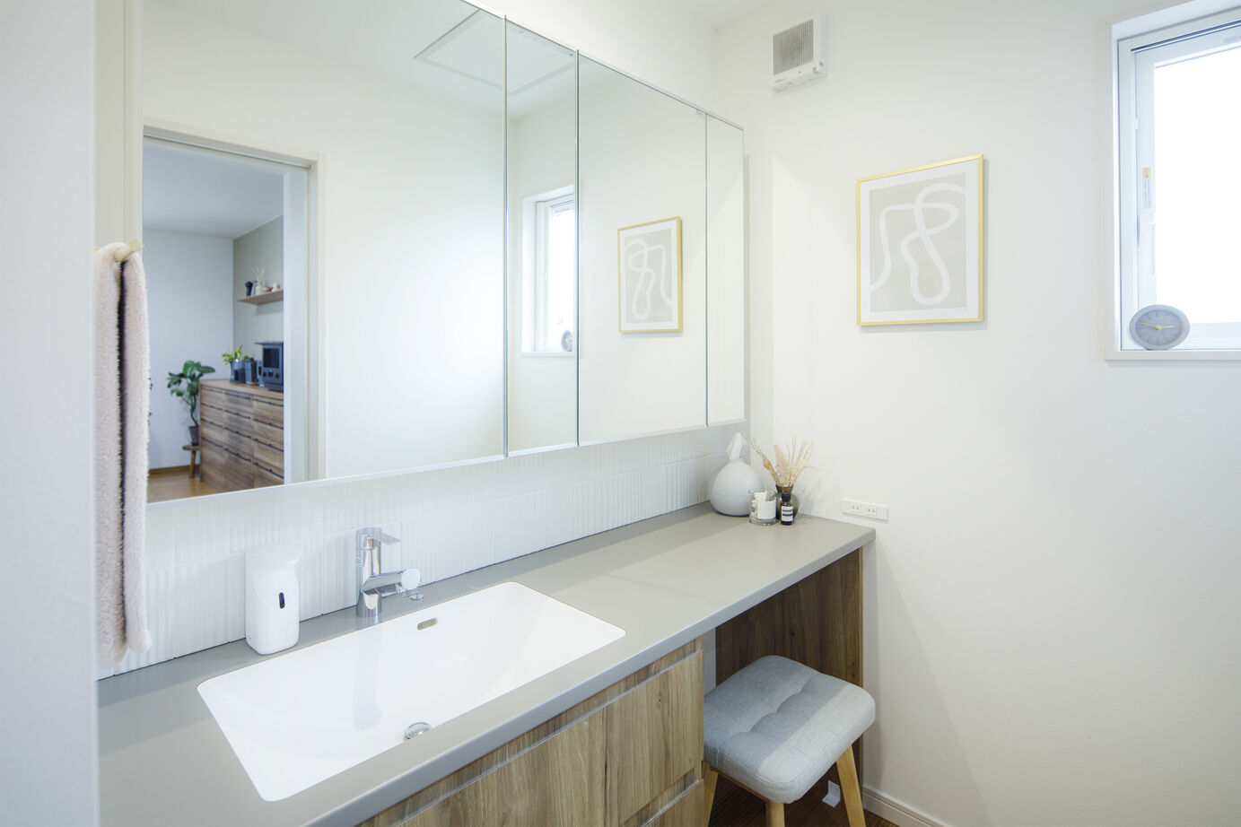 「完全フル装備の家」富士住建 【家事ラク動線/子育て/間取り図有】家事も育児も楽しくできる子どもを見守れる家の建築実例画像6