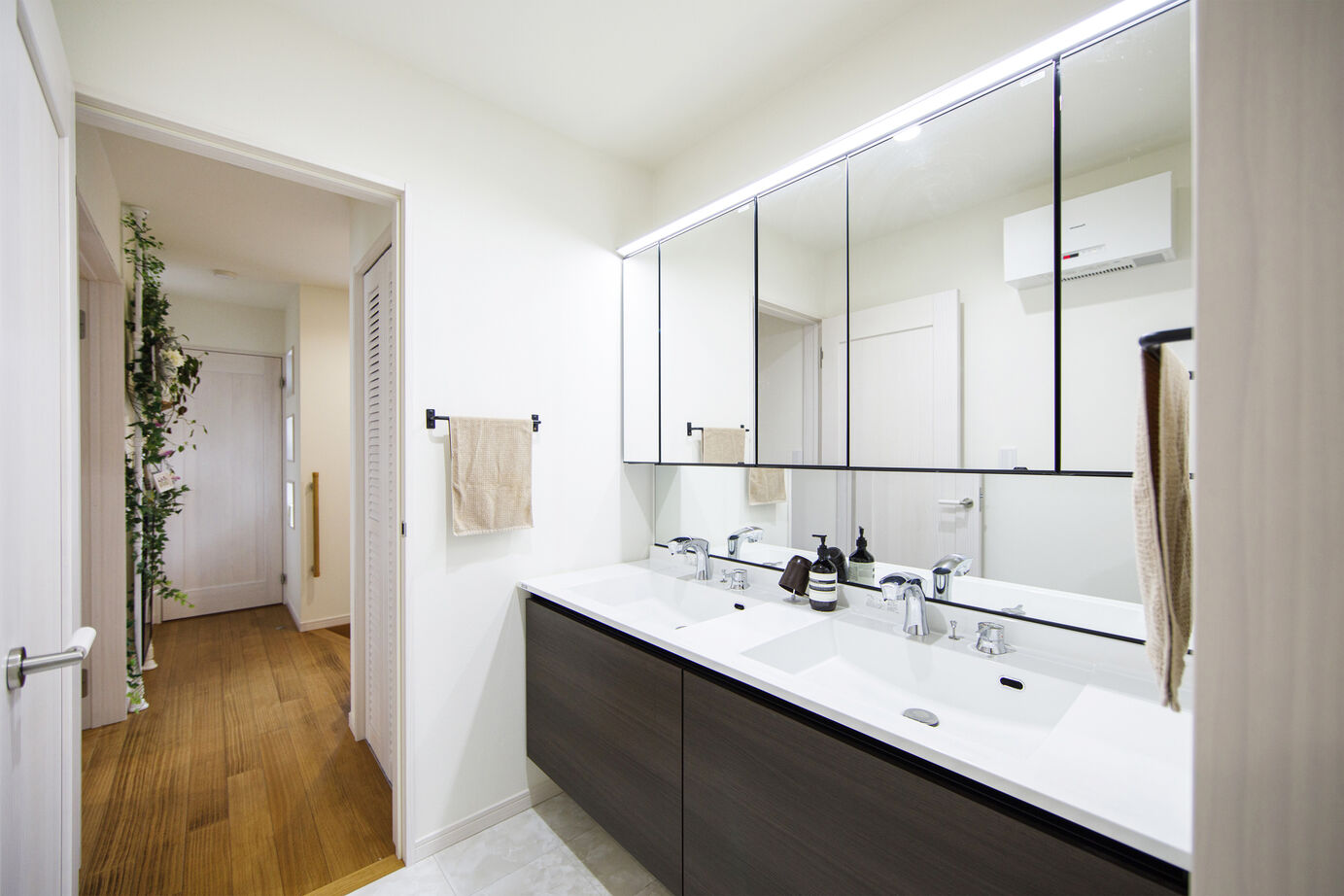 「完全フル装備の家」富士住建 【ペット/子育て/間取り図有】愛猫家夫婦が子どもと猫のために選んだフル装備住宅の建築実例画像5