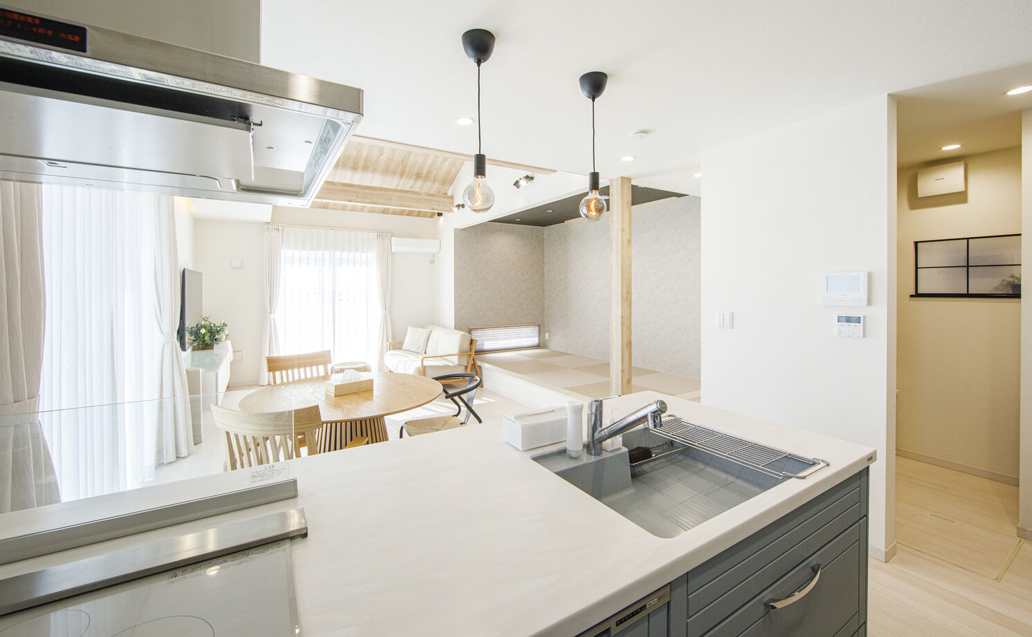 「完全フル装備の家」富士住建 【平屋/家事ラク動線/子育て/間取り図有】心地よい開放感にあふれるフル装備の平屋の建築実例画像5