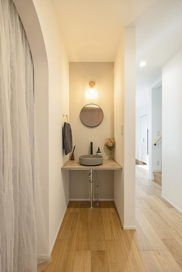 「完全フル装備の家」富士住建 【家事ラク動線/収納充実/間取り図有】ウッディな温もりとスタイリッシュなデザインが融合したフル装備住宅の建築実例画像6