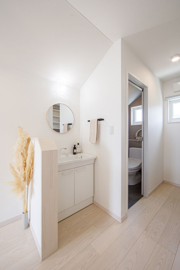 「完全フル装備の家」富士住建 【家事ラク動線/子育て/2000万円台/間取り図有】子ども達が周囲を気にせず遊べるフル装備住宅の建築実例画像8