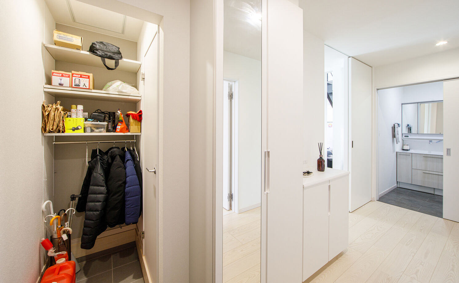 「完全フル装備の家」富士住建 【家事ラク動線/子育て/2000万円台/間取り図有】子ども達が周囲を気にせず遊べるフル装備住宅の建築実例画像11