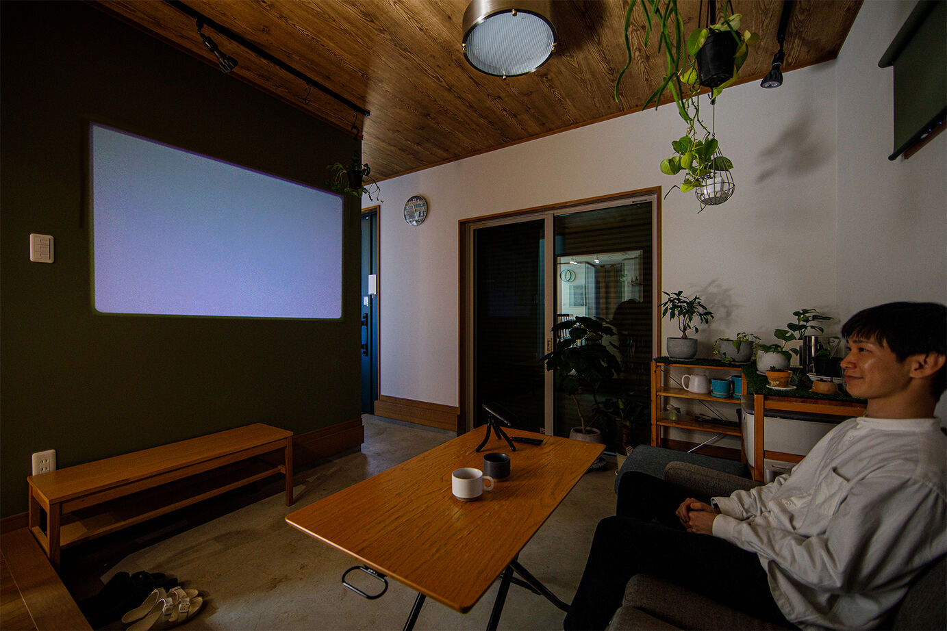 「完全フル装備の家」富士住建 【家事・子育て/土間/間取り図有】子育てしやすくプライベートも楽しめる土間のあるフル装備住宅の建築実例画像2