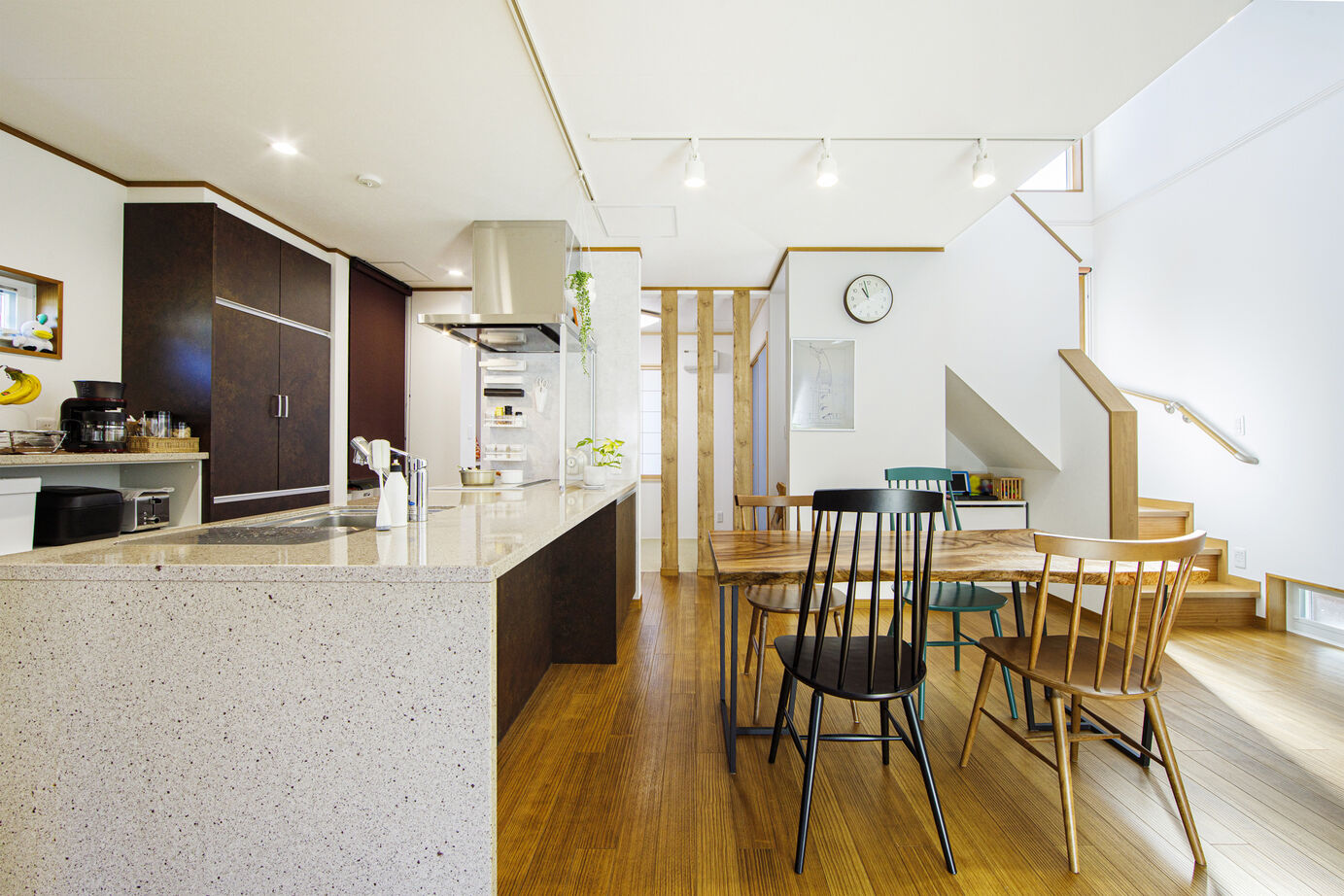 「完全フル装備の家」富士住建 【家事・子育て/土間/間取り図有】子育てしやすくプライベートも楽しめる土間のあるフル装備住宅の建築実例画像4