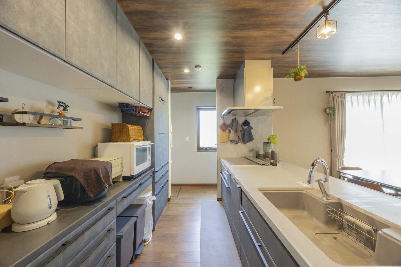 「完全フル装備の家」富士住建 【家事ラク・子育て/国産檜/間取り図有】構造体に檜を使った1フロア完結型のフル装備住宅の建築実例画像3